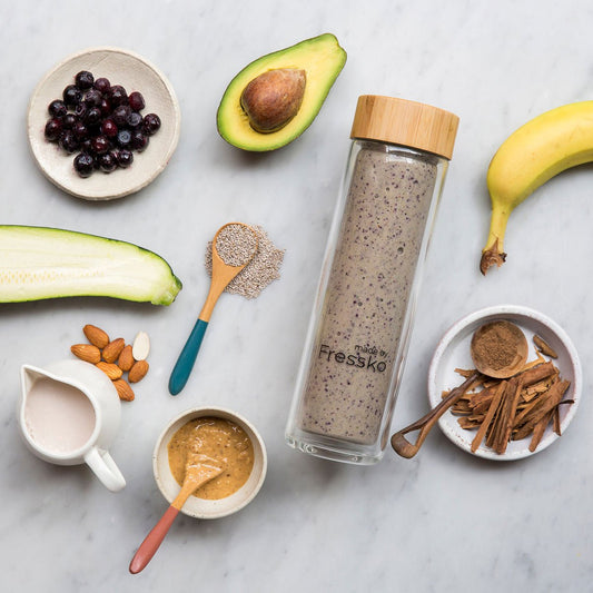 Nourish Vitality Smoothie in TOUR Fressko glass flask